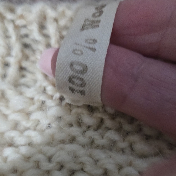 Camisola Poveira – Vintage Portuguese Fisherman Wool Sweater, Handmade - Picture 9 of 16